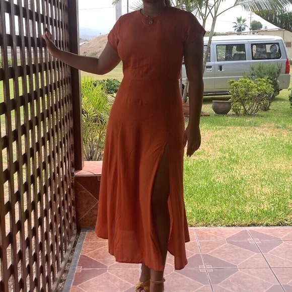 Orange Backless Midi Dress - Picture 3 of 3